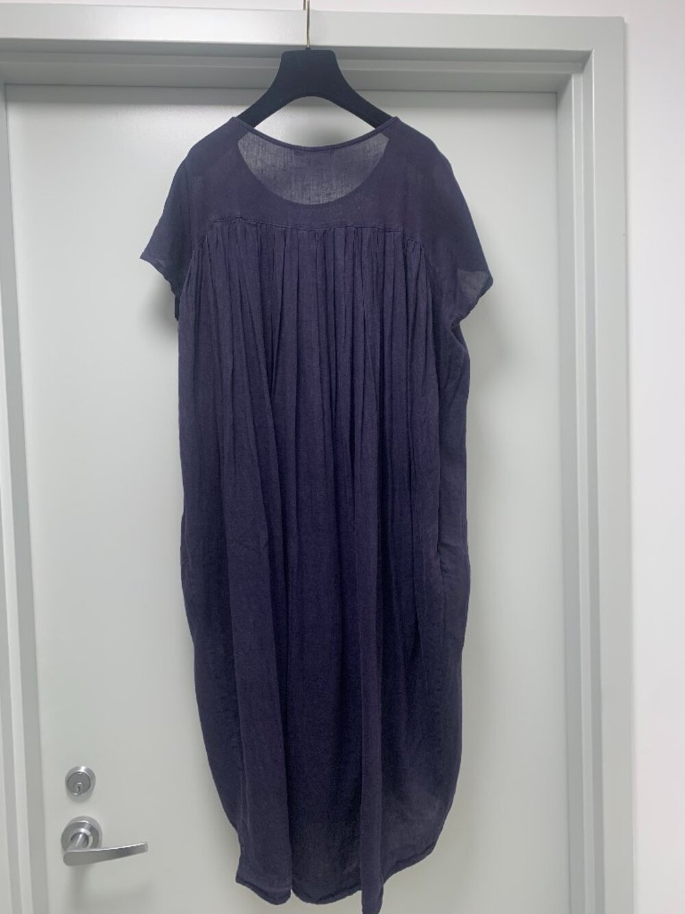 Black Crane pleated back dress linen navy S